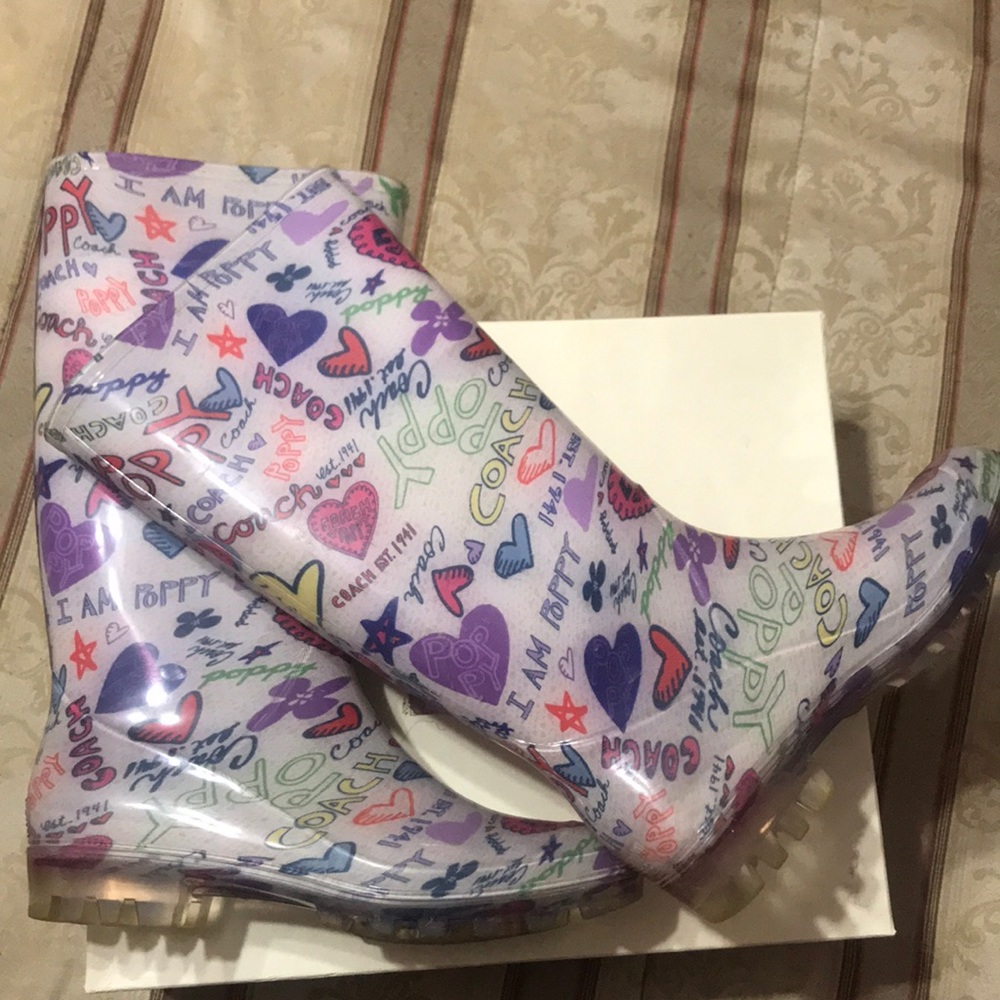 **Poppy Coach RainBoots**